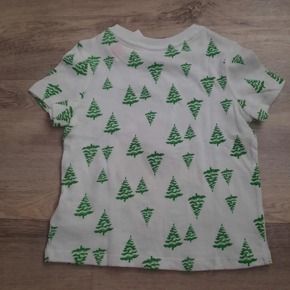 Old Navy x Disney Kids Mickey Mouse Holiday Tee